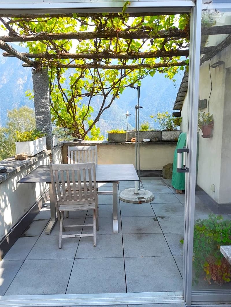 Charmantes rustikales Haus mit herrlicher Aussicht, Terrasse & Garage (7)