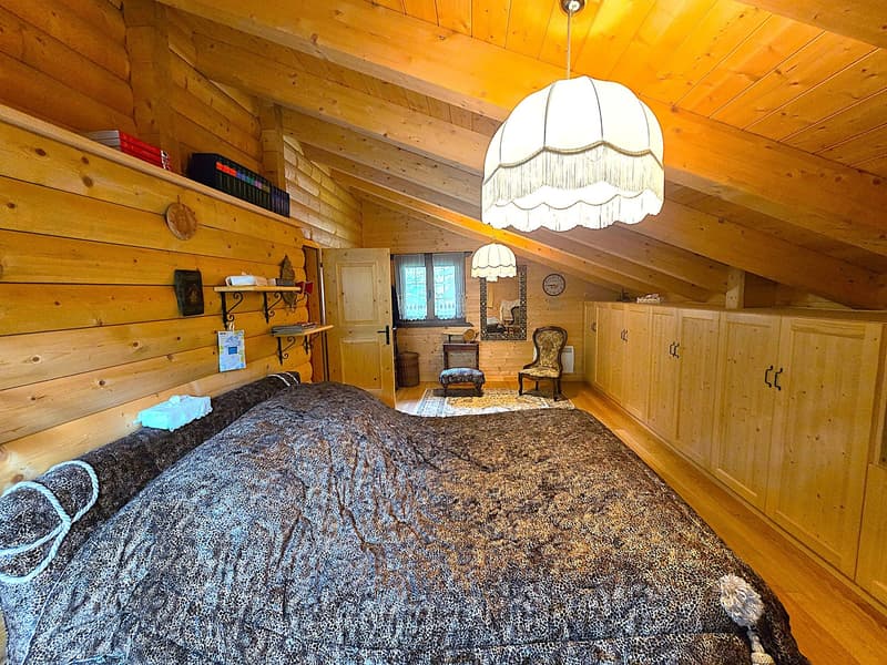 Schönes Doppelchalet mit Grundstück in der Nähe von San Bernardino (21)