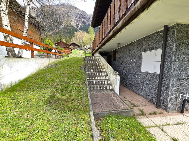 Schönes Doppelchalet mit Grundstück in der Nähe von San Bernardino (47)