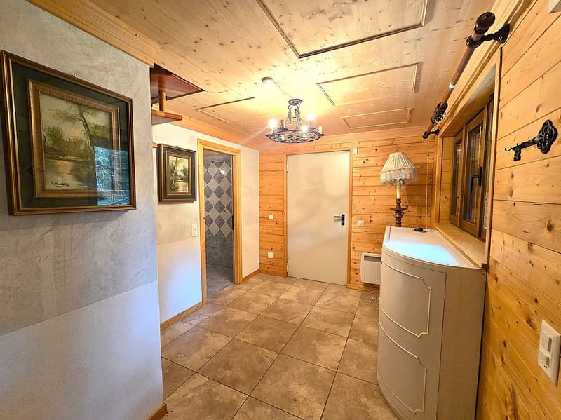 Schönes Doppelchalet mit Grundstück in der Nähe von San Bernardino (27)