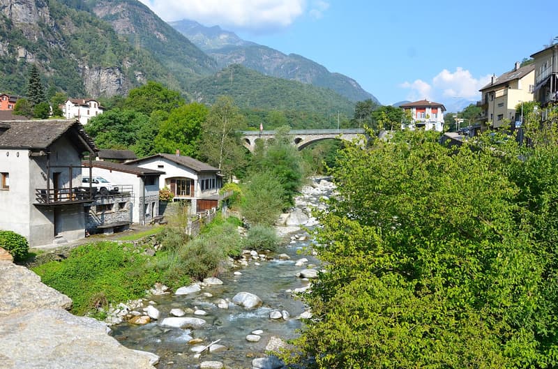 Moderna villa bifamiliare con ampio giardino, anche RENT TO BUY (32)
