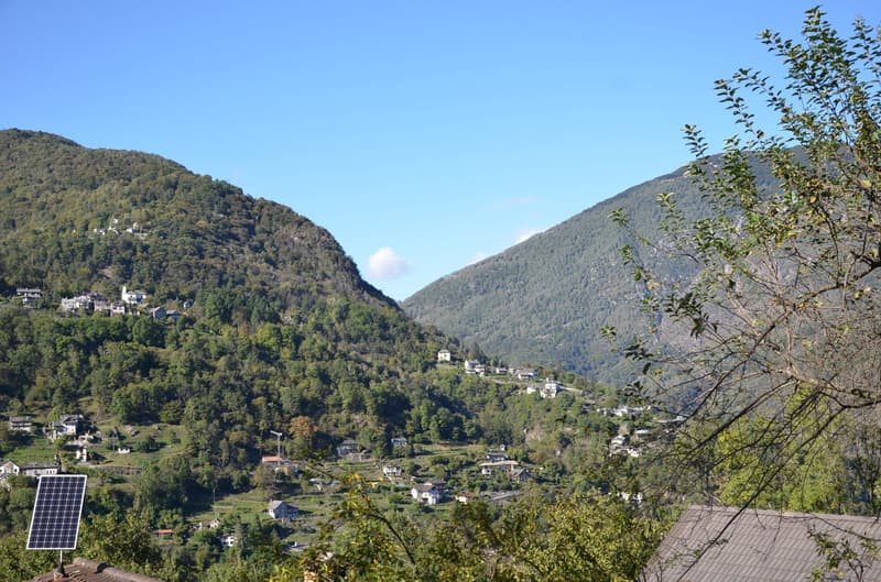 Rustico inmitten der Natur mit Land und schöner Aussicht (20)