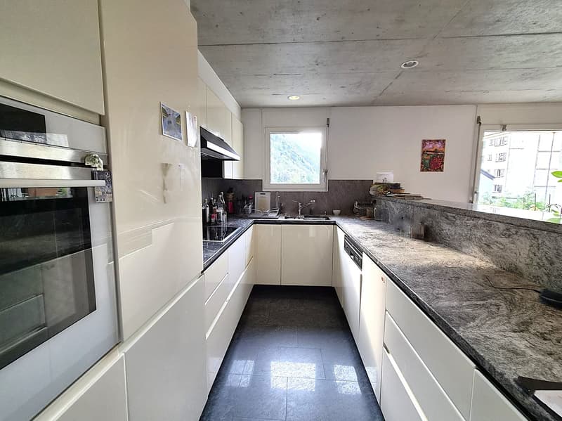NUOVO PREZZO! anche RENT TO BUY. Moderna villa bifamiliare con ampio giardino, (11)