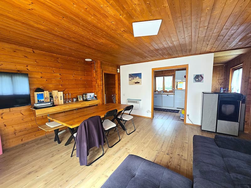 schönes Doppelchalet mit Garten und herrlicher Aussicht (9)