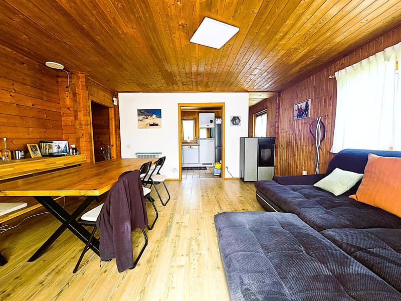 schönes Doppelchalet mit Garten und herrlicher Aussicht (7)