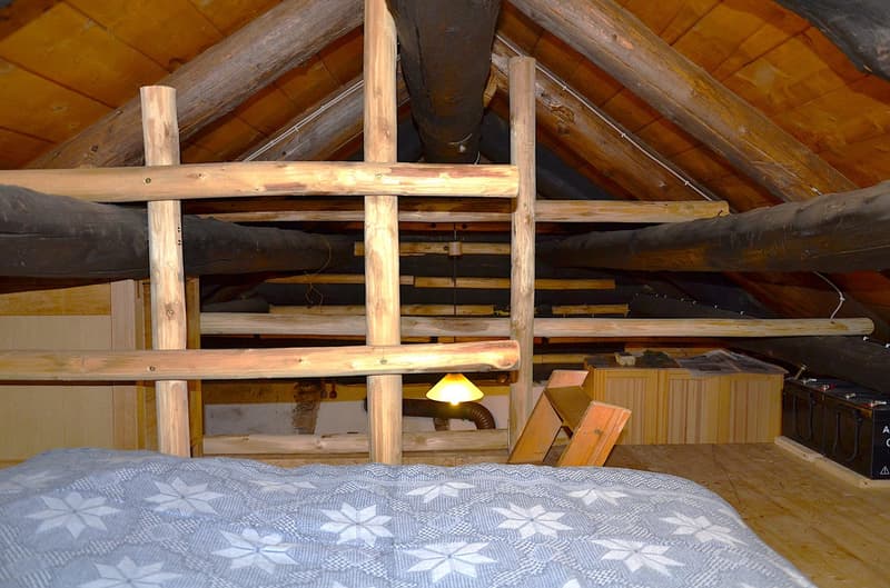 2 Bergbauernhöfe mit grossem Land an einem sehr sonnigen Ort (19)