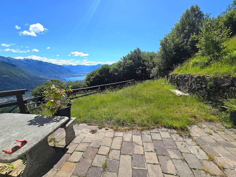 schönes Berghaus inmitten der Natur mit Seeblick und Land (22)