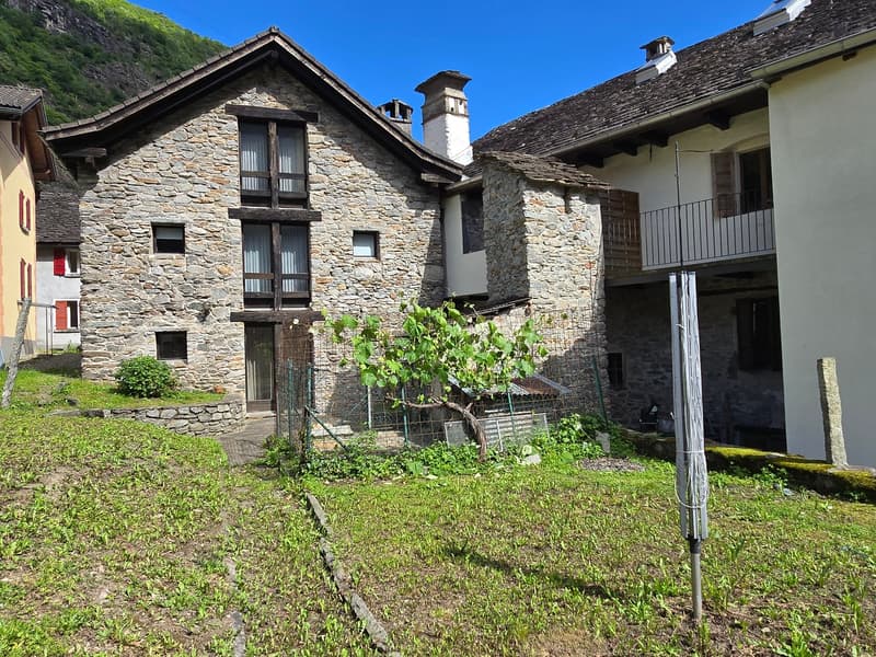 Schönes Haus im Kern mit Garten, Terrasse & schöner Aussicht (1)
