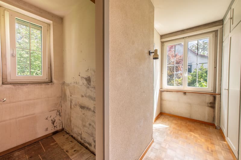 Invest, develop, or realize yourself - Single-family house on attractive building land (9)
