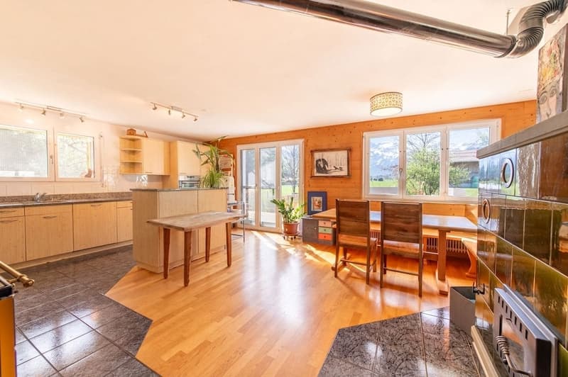 Space, tranquility, and pure nature: spacious living happiness with an Alpine panorama (4)