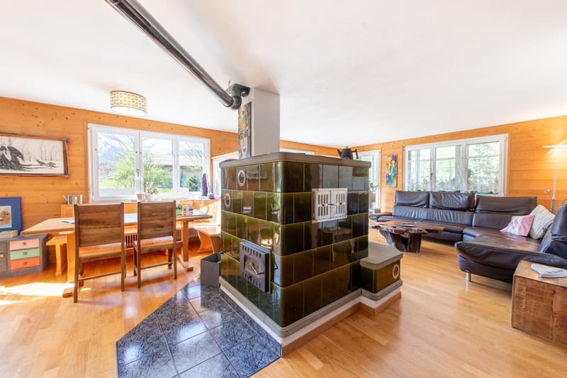 Space, tranquility, and pure nature: spacious living happiness with an Alpine panorama (2)