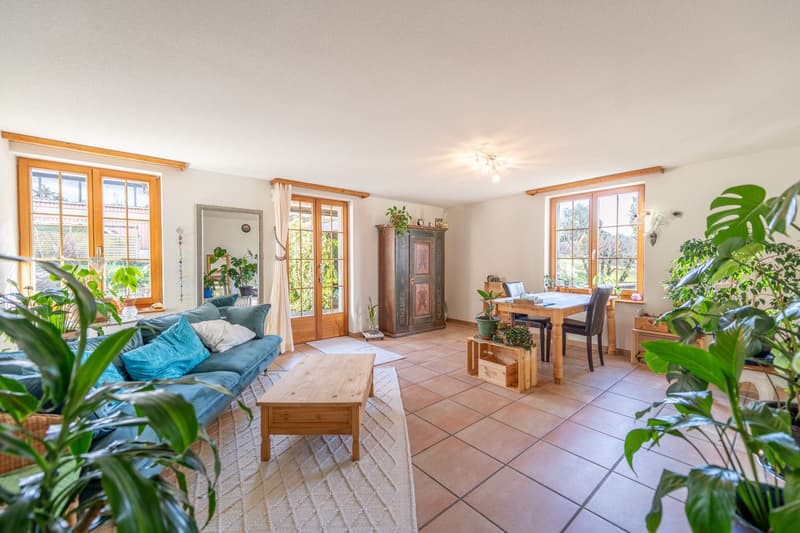 Investment with style - Fully rented multi-family house with 4.95% return (2)