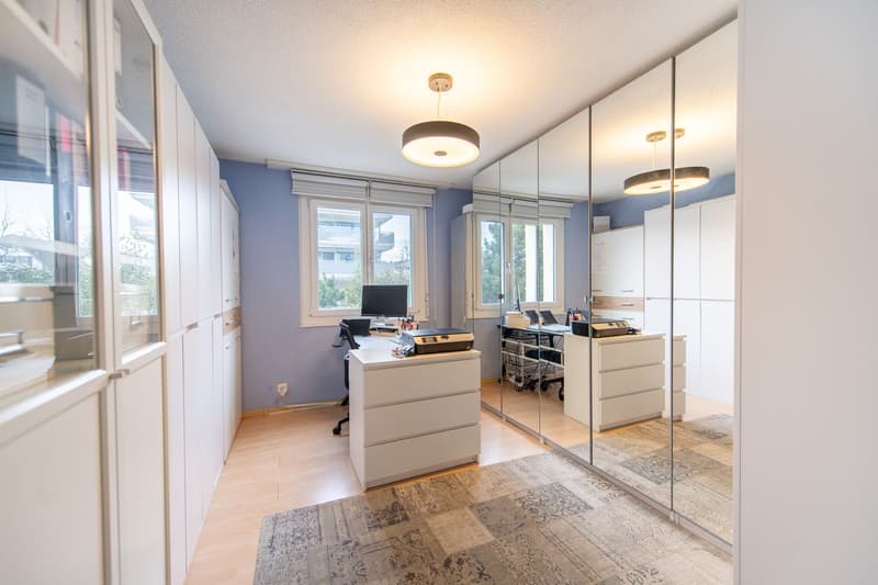 Your personal retreat: Modern ground floor apartment with private garden share (13)