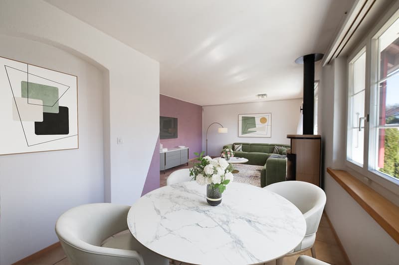 Well-maintained semi-detached house with plenty of space for family life (3)