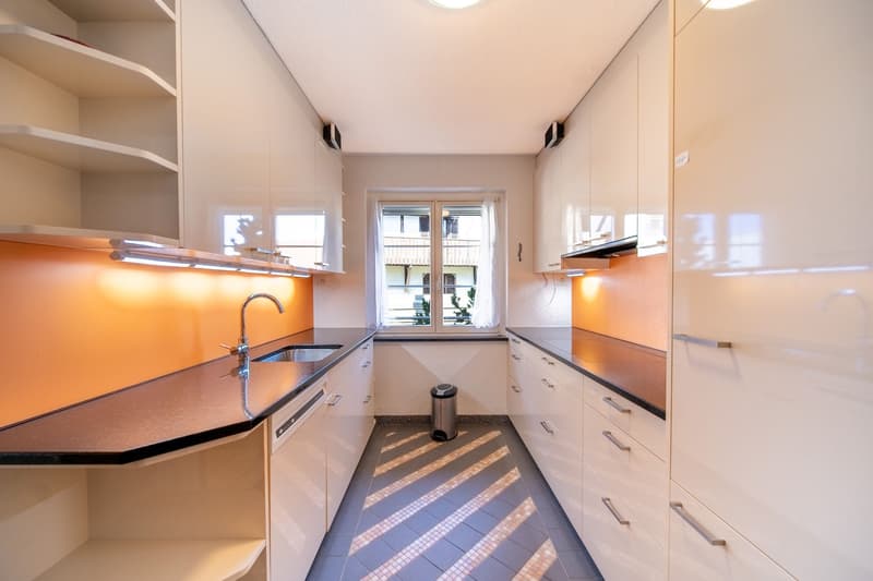 Well-maintained semi-detached house with plenty of space for family life (5)