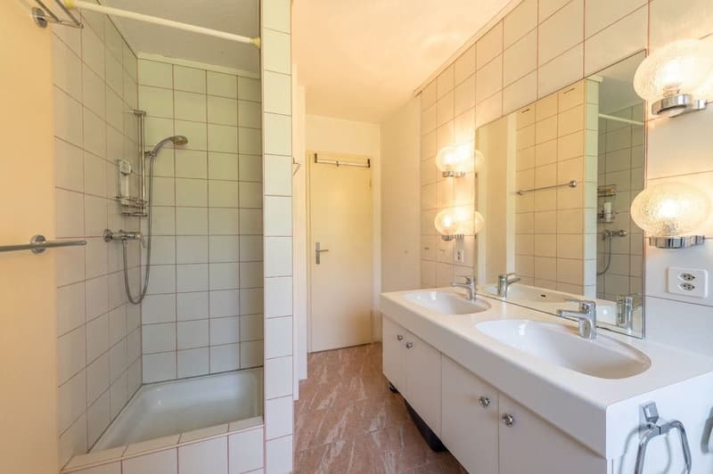 Hoch über Grenchen: Wohnglück mit Panorama & Terrasse (8)