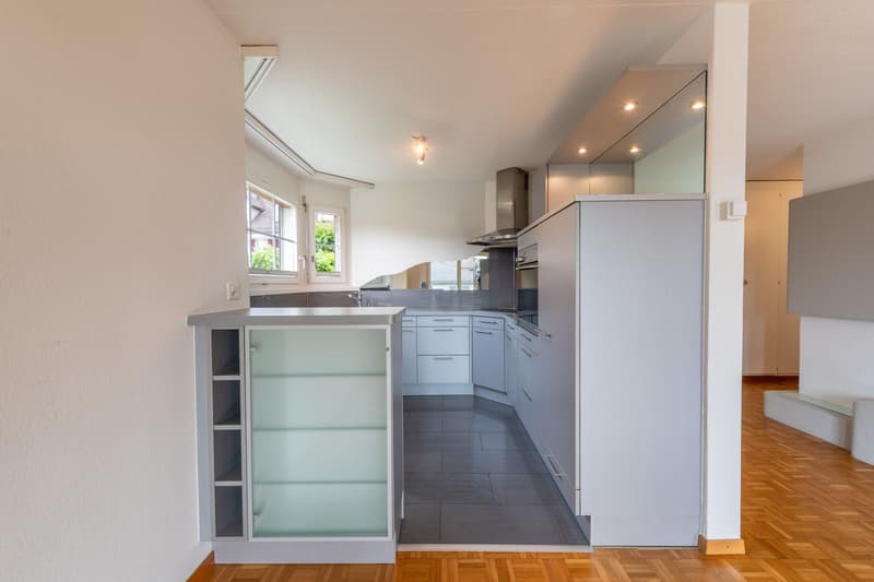 Appartement attrayant au rez-de-chaussée avec cheminée et beaucoup d'espace de stockage (2)