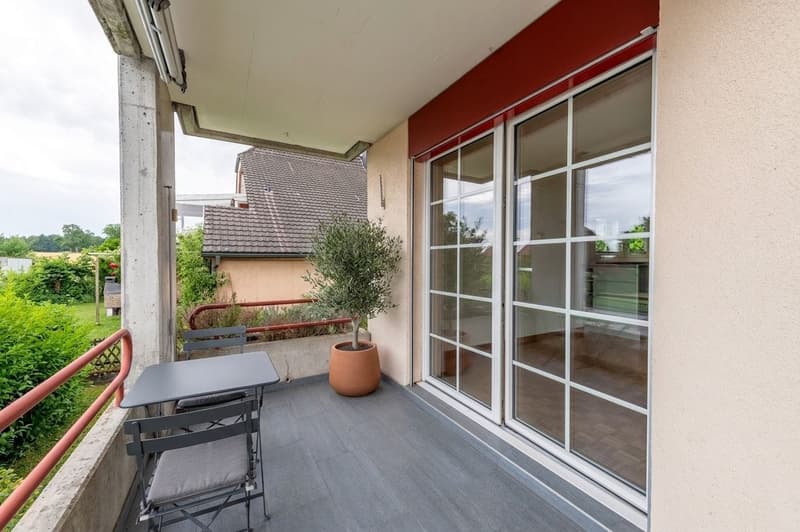 Appartement attrayant au rez-de-chaussée avec cheminée et beaucoup d'espace de stockage (13)