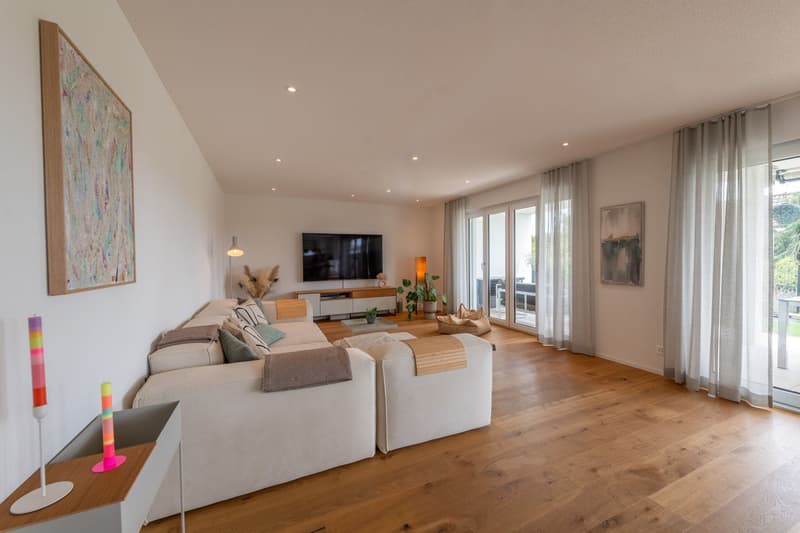 Moderne, lichtdurchflutete Gartenwohnung mit Terrasse & privatem Grünparadies (10)