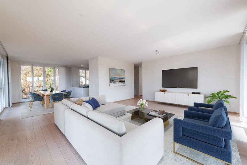 Seltene Gelegenheit: Attikawohnung mit 124 m² Terrasse an begehrter Lage (2)