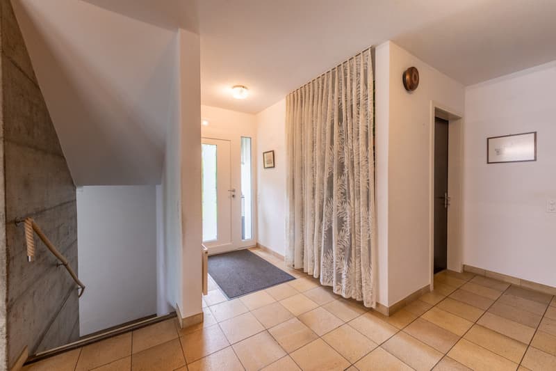 Ihr Rückzugsort mit Weitblick: Freistehendes 6.5-Zimmer-Einfamilienhaus mit Gartenidylle (5)