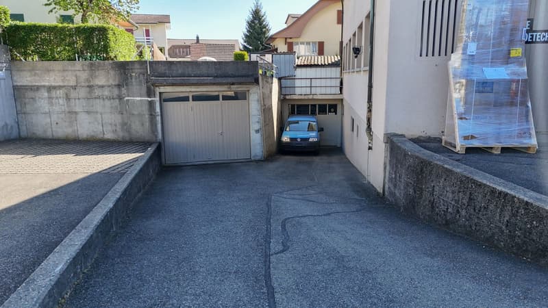 Workshop, Storage or Showroom - Individually Usable Commercial Space (11)