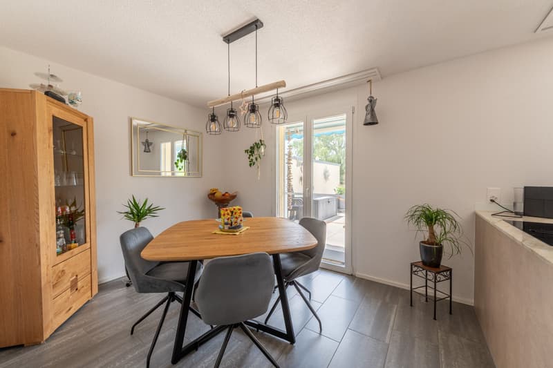 Attic apartment with dreamy terrace, lift, and Jura view (5)