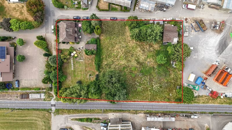 Attraktives Bauland an bester Lage in Huttwil - 3'650 m² mit vielfältigem Potenzial (2)