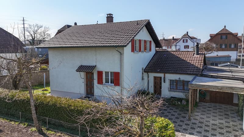 Single-family house with garden house and plenty of space for pets and hobbies (2)