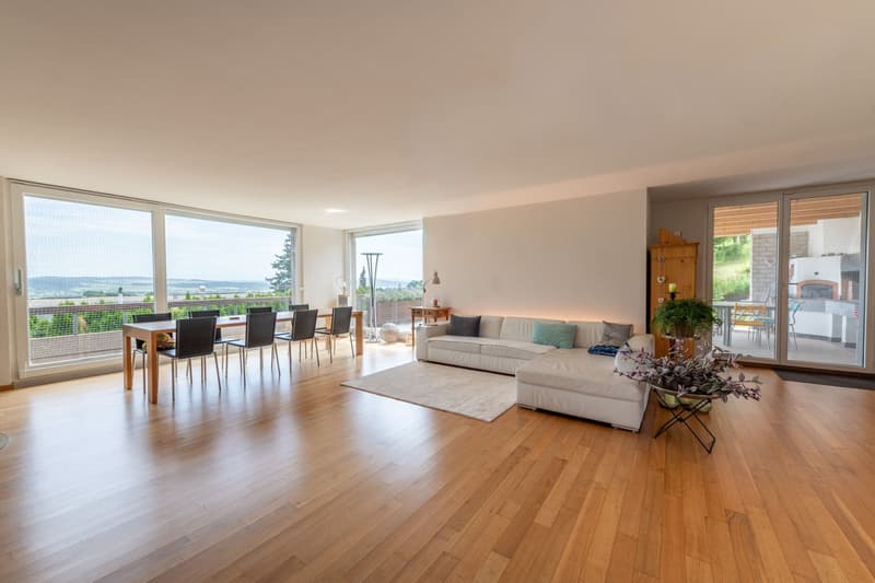 Hoch über Grenchen: Wohnglück mit Panorama & Terrasse (2)