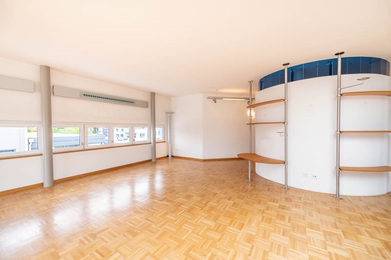 Exklusive Wohn- und Gewerbeliegenschaft (13)