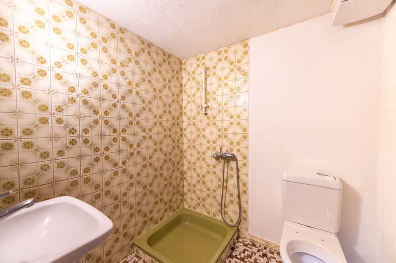 Ein Haus mit Potenzial - angrenzende Liegenschaft ebenfalls erhältlich (8)