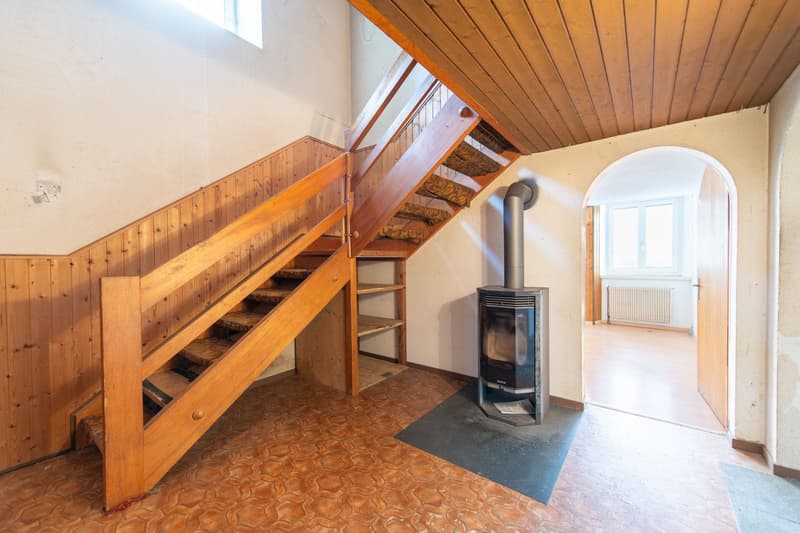 Ein Haus mit Potenzial - angrenzende Liegenschaft ebenfalls erhältlich (3)