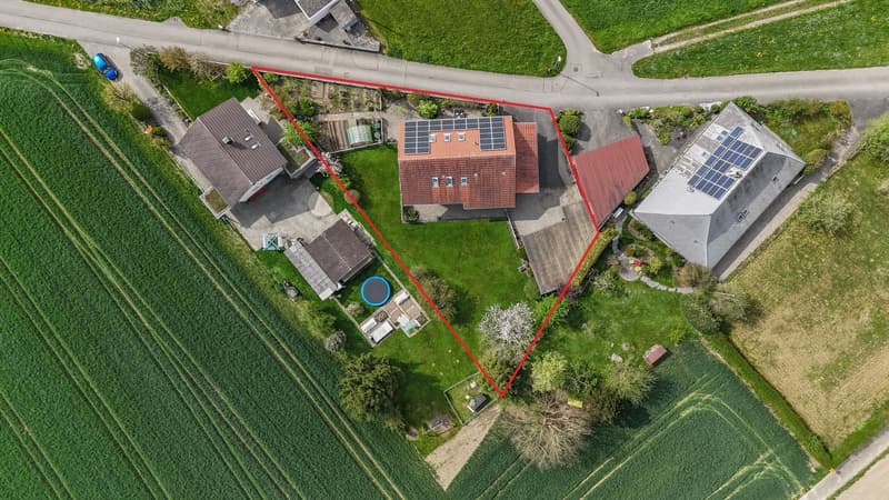 240 m² voller Möglichkeiten - grosszügiges Familienhaus mit Garten (13)