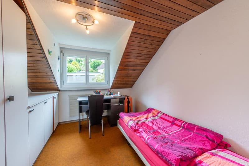 Viel Raum für Ihre Wohnideen - Freistehendes Einfamilienhaus mit Weitblick (12)