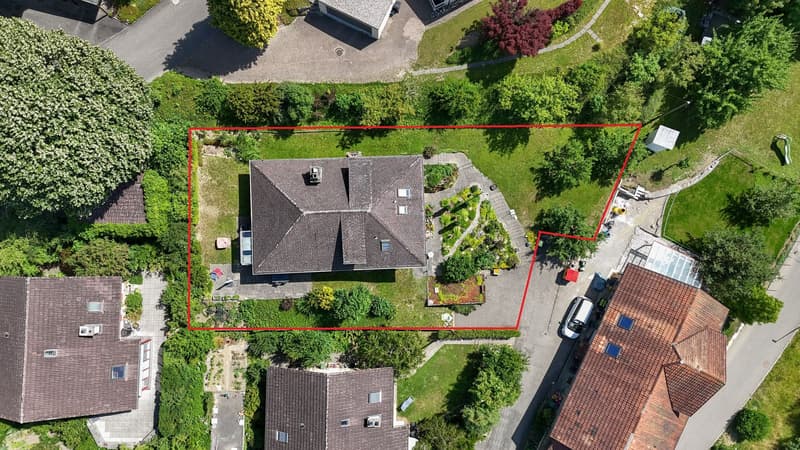 Viel Raum für Ihre Wohnideen - Freistehendes Einfamilienhaus mit Weitblick (1)