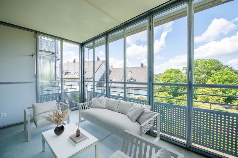 Grosszügig, im Grünen und mit eigener Waschküche & grossem Balkon! (11)