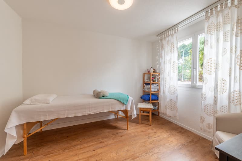 Wohnkomfort trifft Weitblick - grosszügiges Zuhause an ruhiger Lage (7)