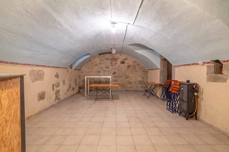 Wo Wohnen auf Gewerbe trifft - Vielseitige Liegenschaft mit Restaurant & Lagergebäude (13)