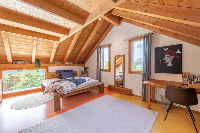 Nachhaltig wohnen - Minergie-Haus mit Wintergarten und Garten (6)