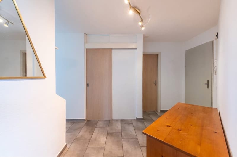 Licht & Raum zum Wohlfühlen - 4.5-Zimmer-Wohnung in Zuchwil (7)