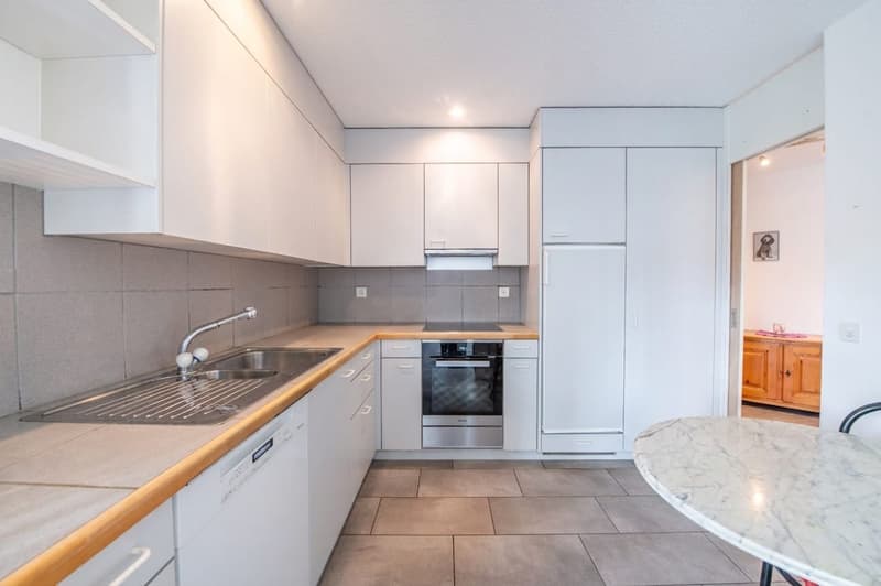 Licht & Raum zum Wohlfühlen - 4.5-Zimmer-Wohnung in Zuchwil (5)