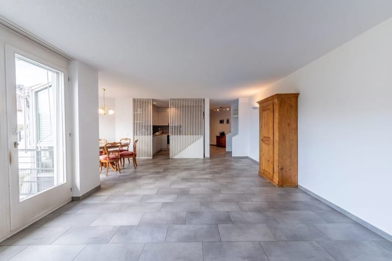 Licht & Raum zum Wohlfühlen - 4.5-Zimmer-Wohnung in Zuchwil (1)