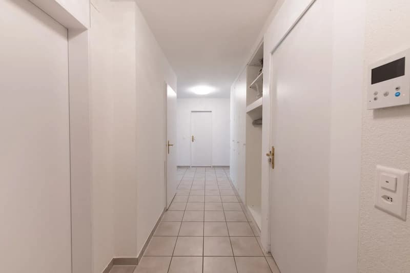 Viel Raum zum Wohlfühlen - helle 4-Zimmerwohnung mit Balkon und Lift (4)