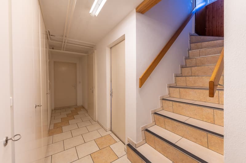 Ein Zuhause zum Geniessen - 5-Zimmer Einfamilienhaus mit Wintergarten & viel Grünfläche (13)