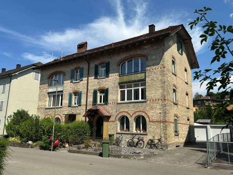Charming multi-family house with 3 residential units and development potential (2)
