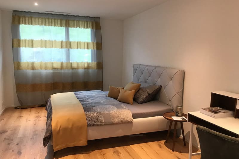 Appartamento moderno 4.5 locali con ampio balcone in affitto a Ennetbürgen (8)