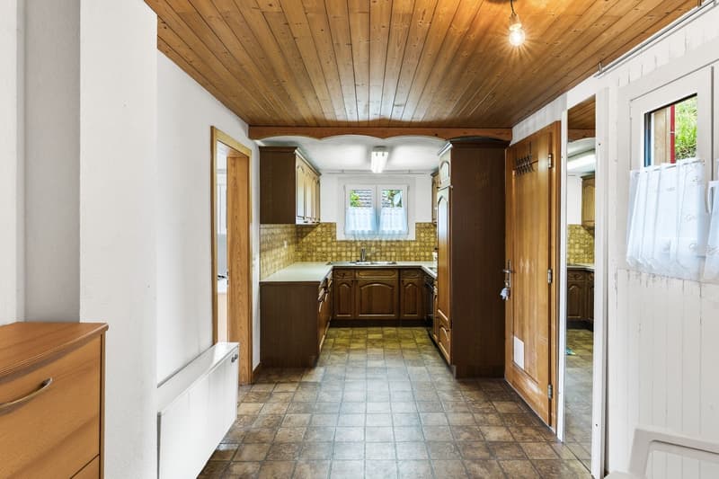4.5-Zimmer-Einfamilienhaus mit Einliegerwohnung und traumhafter Bergsicht in Ennetmoos (6)