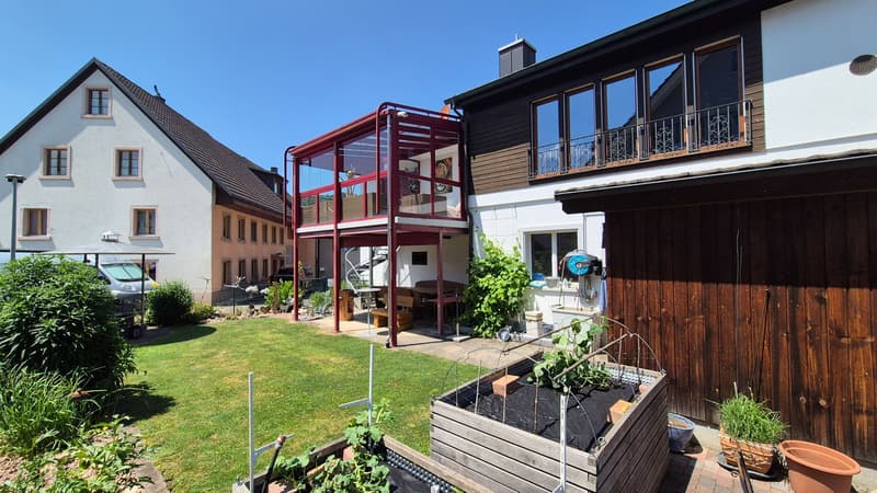 Detached 7-room single-family or generation house (14)
