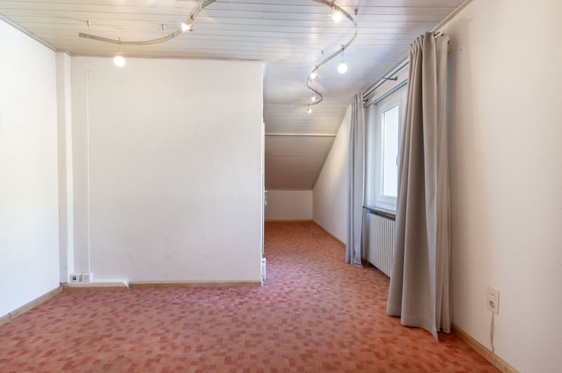 Detached 7-room single-family or generation house (10)